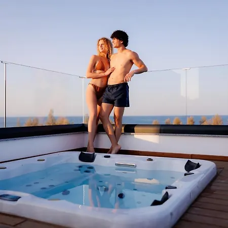 Sunrise Beachfront - 3 Villa *