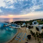 别墅 Luxury Beachfront - Rooftop Jacuzzi, Sunrise 帕拉利米尼