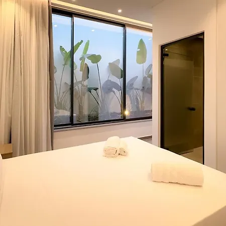 Luxury Beachfront - Rooftop Jacuzzi, Sunrise ヴィラ *