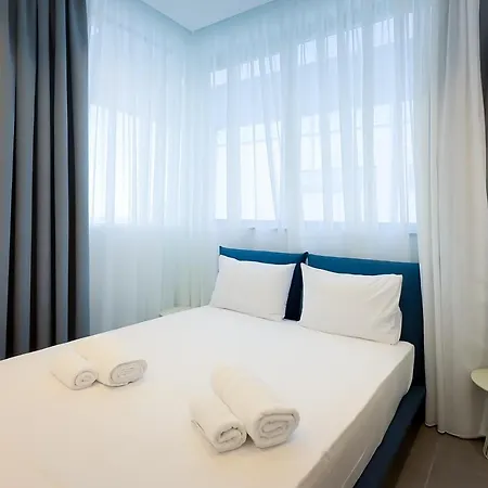 Sunrise Beachfront - 3 Villa