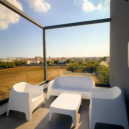 Luxury Beachfront - Rooftop Jacuzzi, Sunrise *