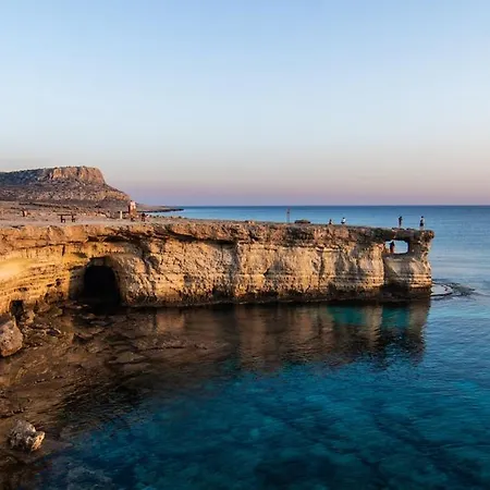 Sunrise Beachfront - 3 Willa