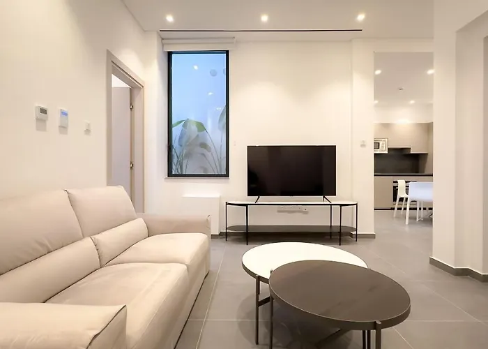 Luxury Beachfront - Rooftop Jacuzzi, Sunrise *